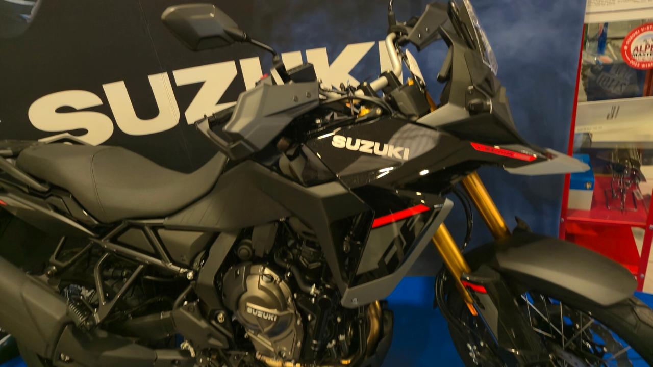 Suzuki V Strom DL 800 DL 800 DE RUOTE A RAGGI