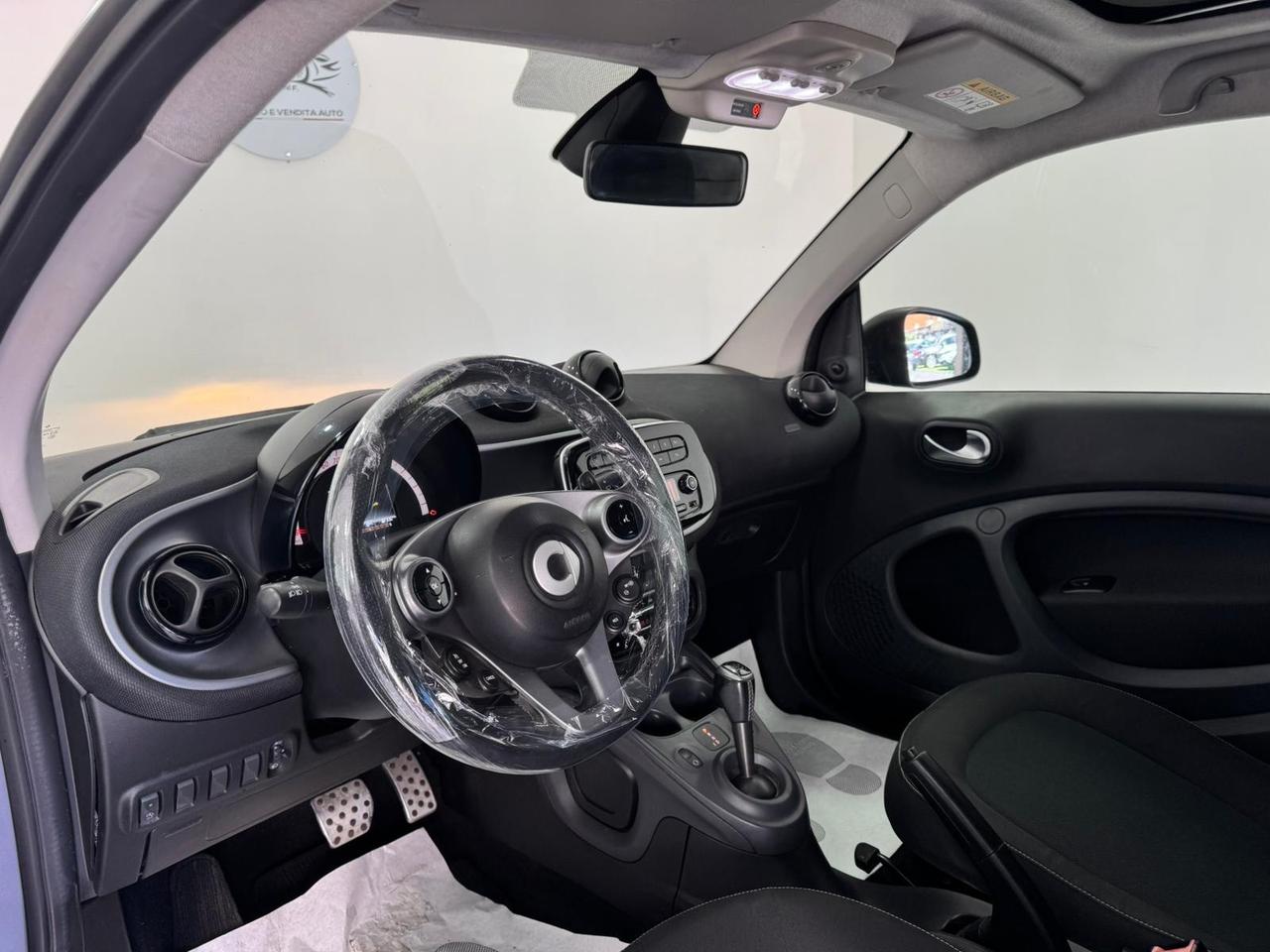 Smart ForTwo 0.9 Turbo twinamic -FULL LED-GARANTITA-2017