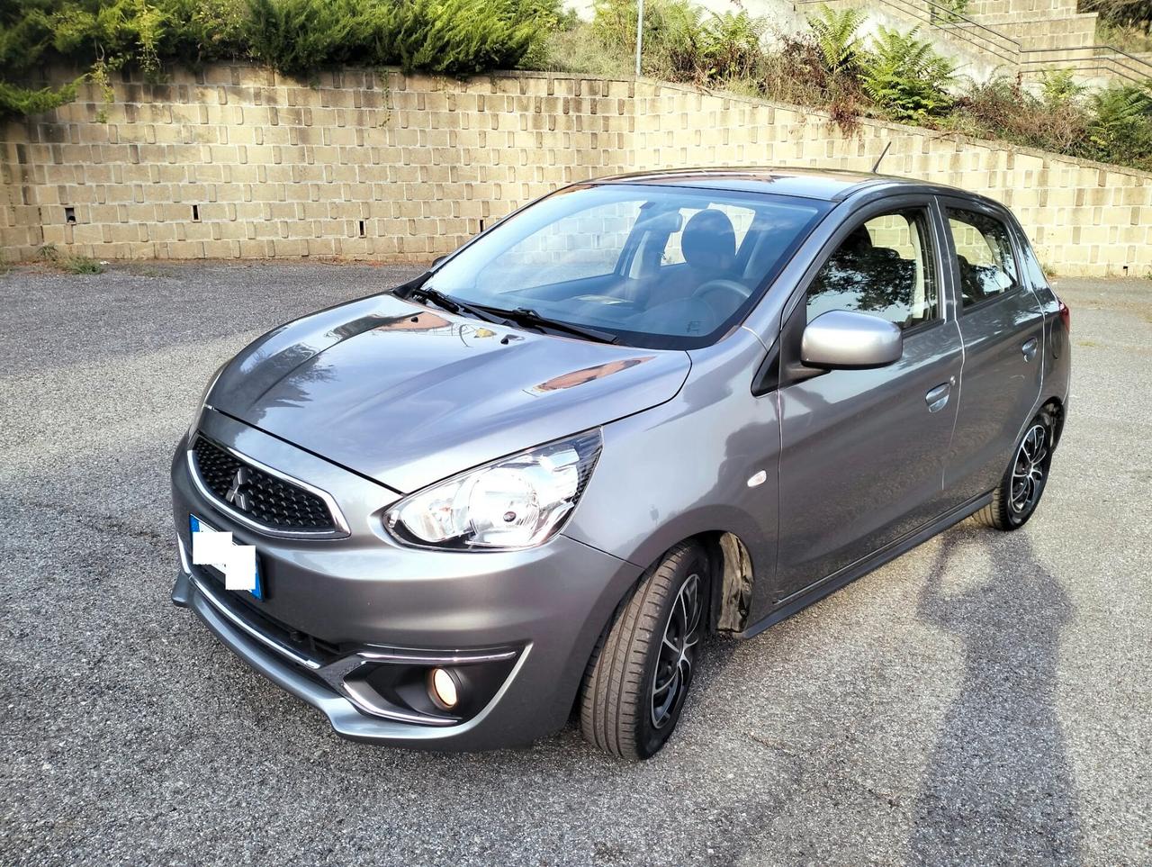 Mitsubishi Space Star 1.0 Invite