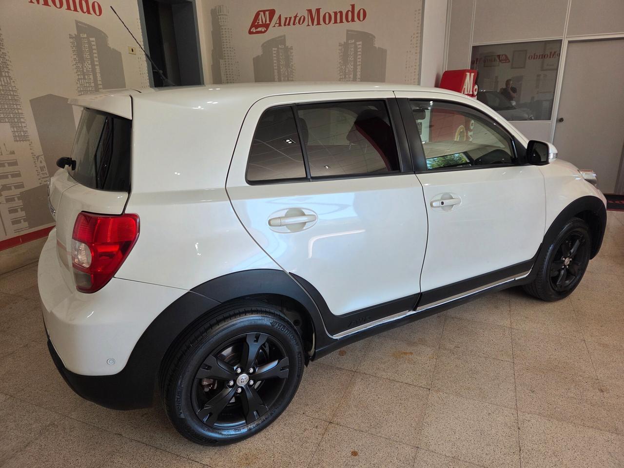Toyota Urban Cruiser 1.4 D-4D AWD Luxury