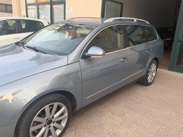 Volkswagen Passat 2.0 TDI DPF Var. High. BM Tech.