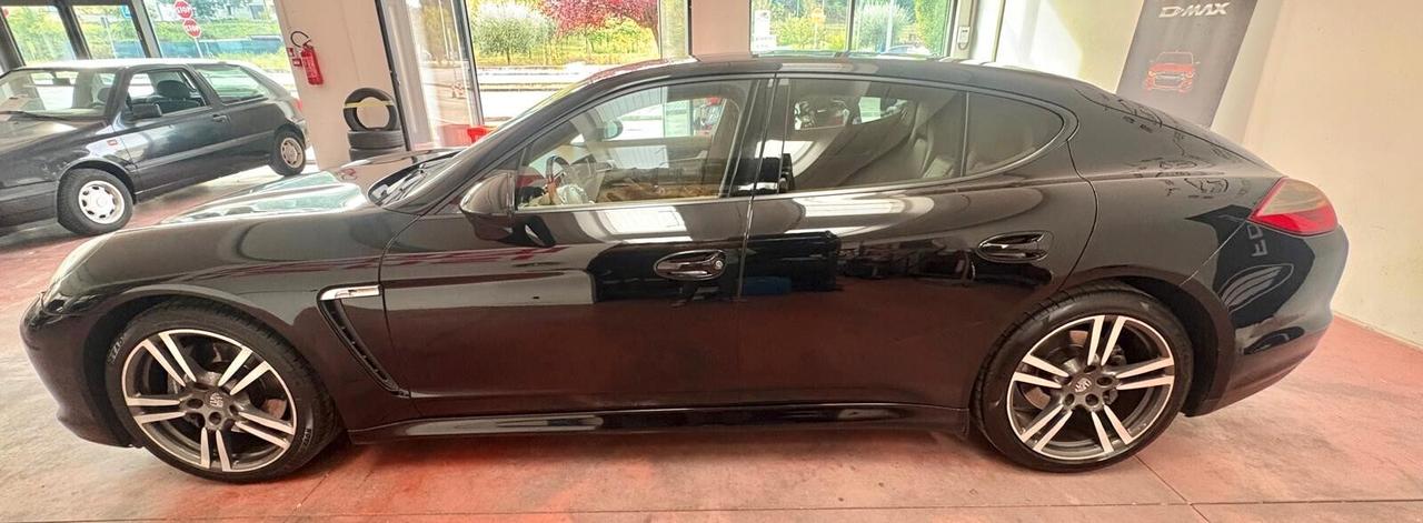 PORSCHE PANAMERA 4 CAMBIO -AUT. 4X4 Benz.3.6 CV 300 Km 254.696 Garanzia 12 mesi