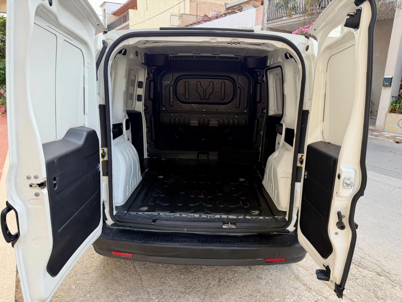 Fiat Doblò Cargo 1.3 MJT 90 Cv turbina bassa