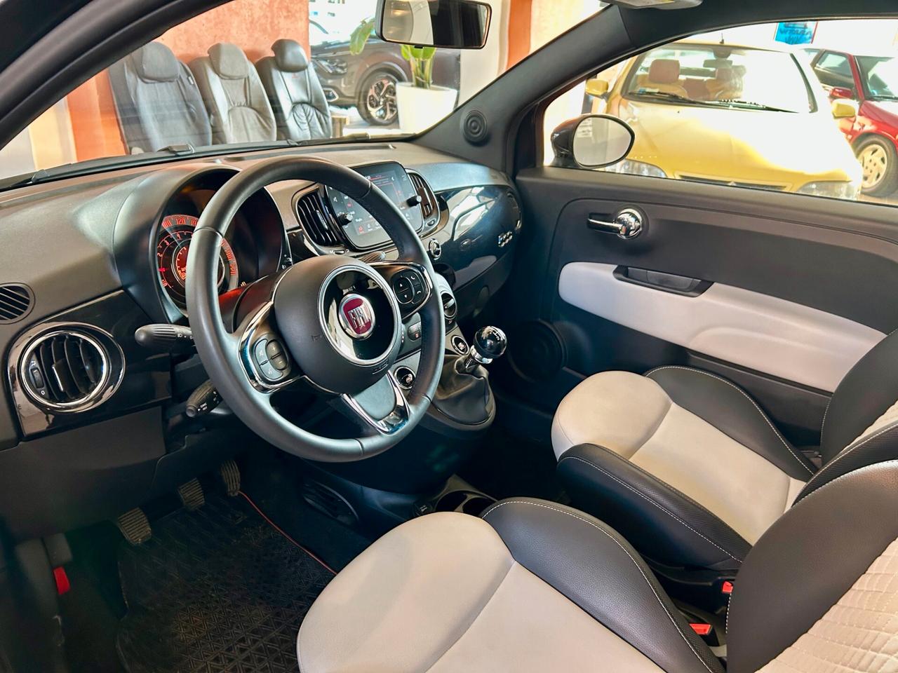 Fiat 500 C 1.0 Hybrid Dolcevita Special Edition