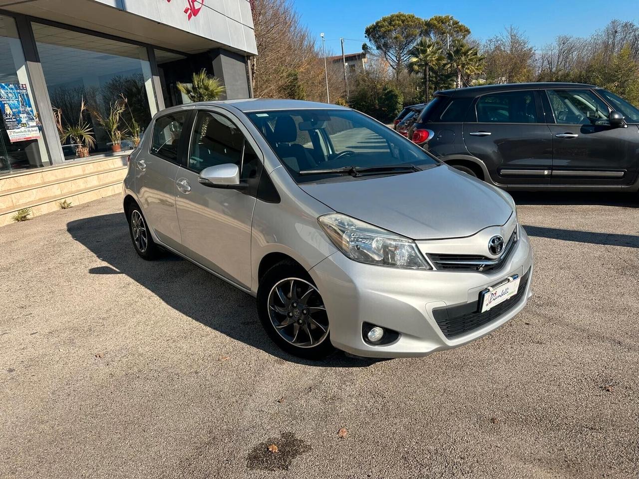 Toyota Yaris 1.4 D-4D 5 porte Active