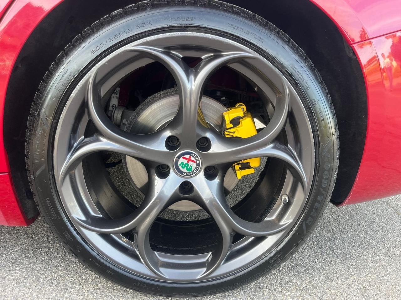 Alfa Romeo Giulia 2.2 Turbodiesel 180 CV Business Sport