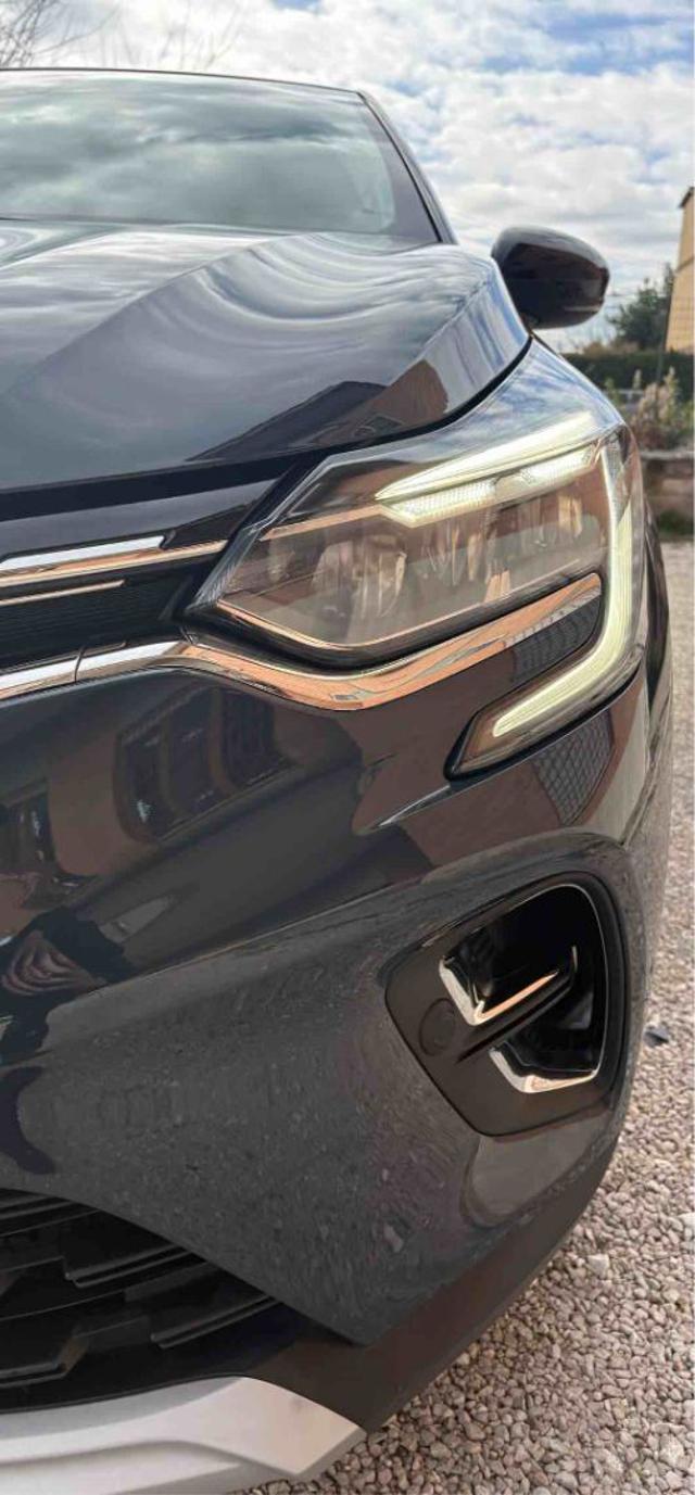 RENAULT Captur Full Hybrid E-Tech 145 CV Intens