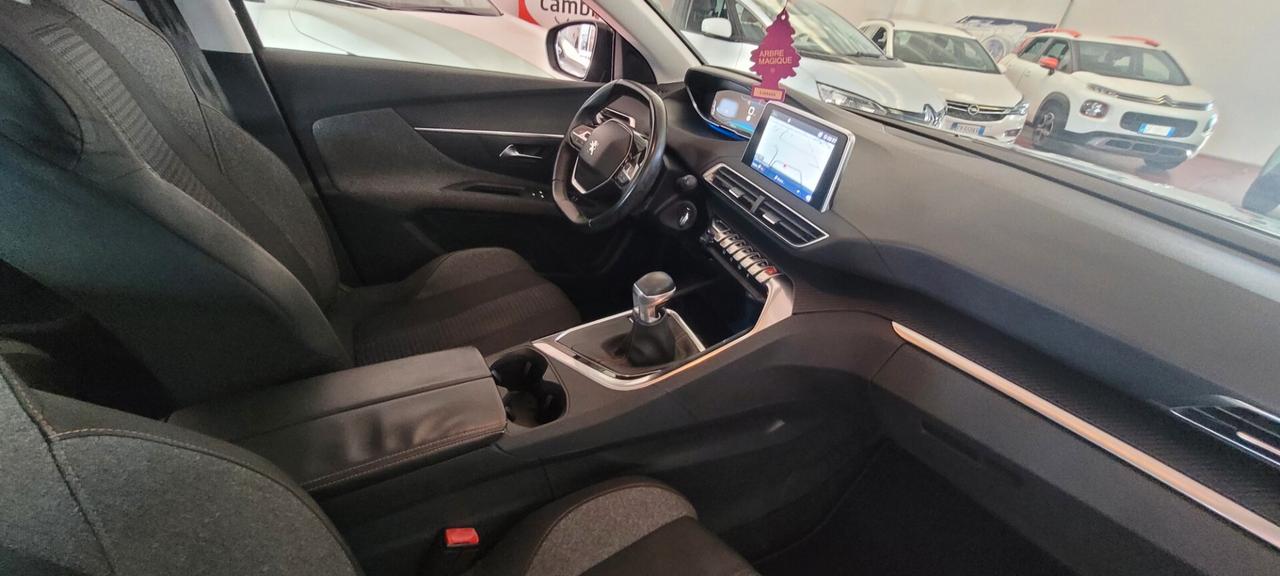 Peugeot 3008 BlueHDi 130 S&S Business