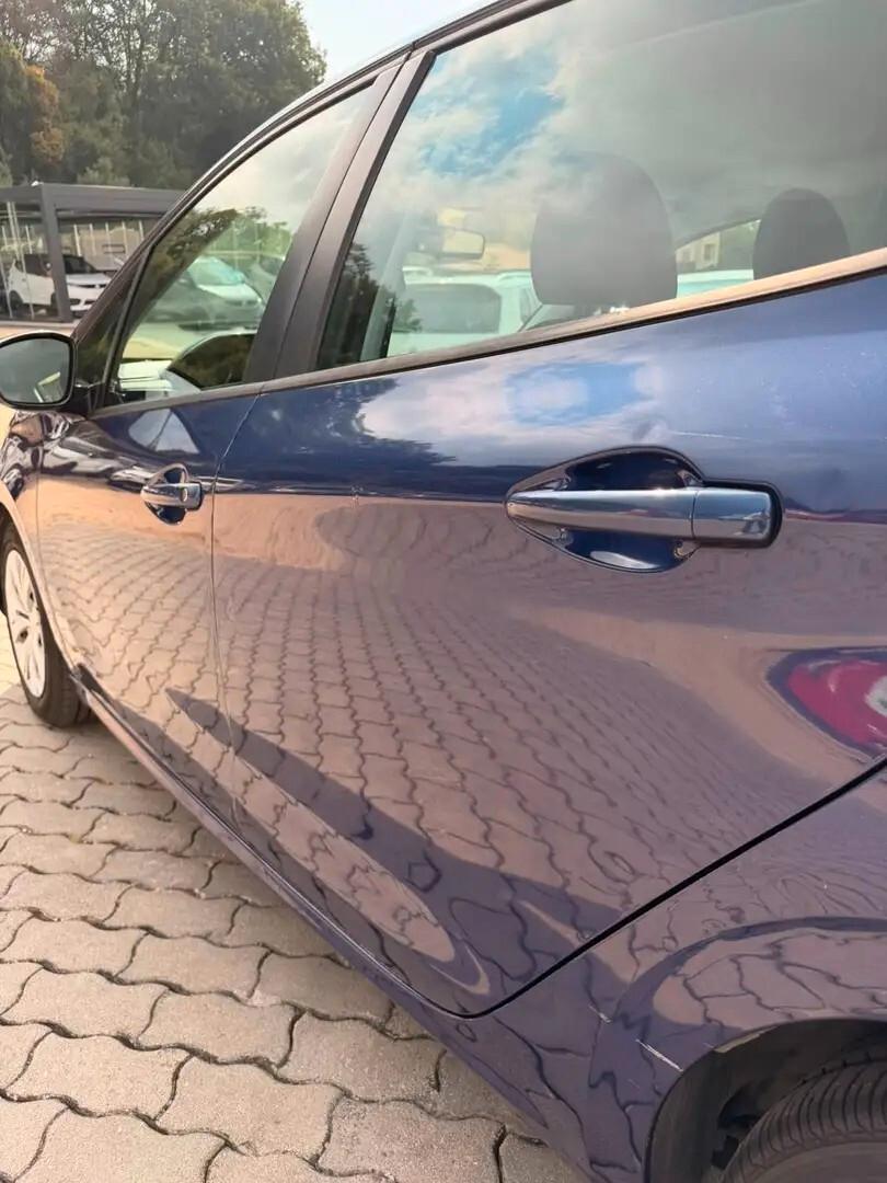 Peugeot 208 1.4 HDi 68 CV 5 porte Active