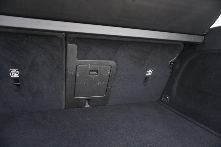 Volvo XC60 B4 AWD Momentum PRO BR179813 2.0 Mild Hybrid 197CV