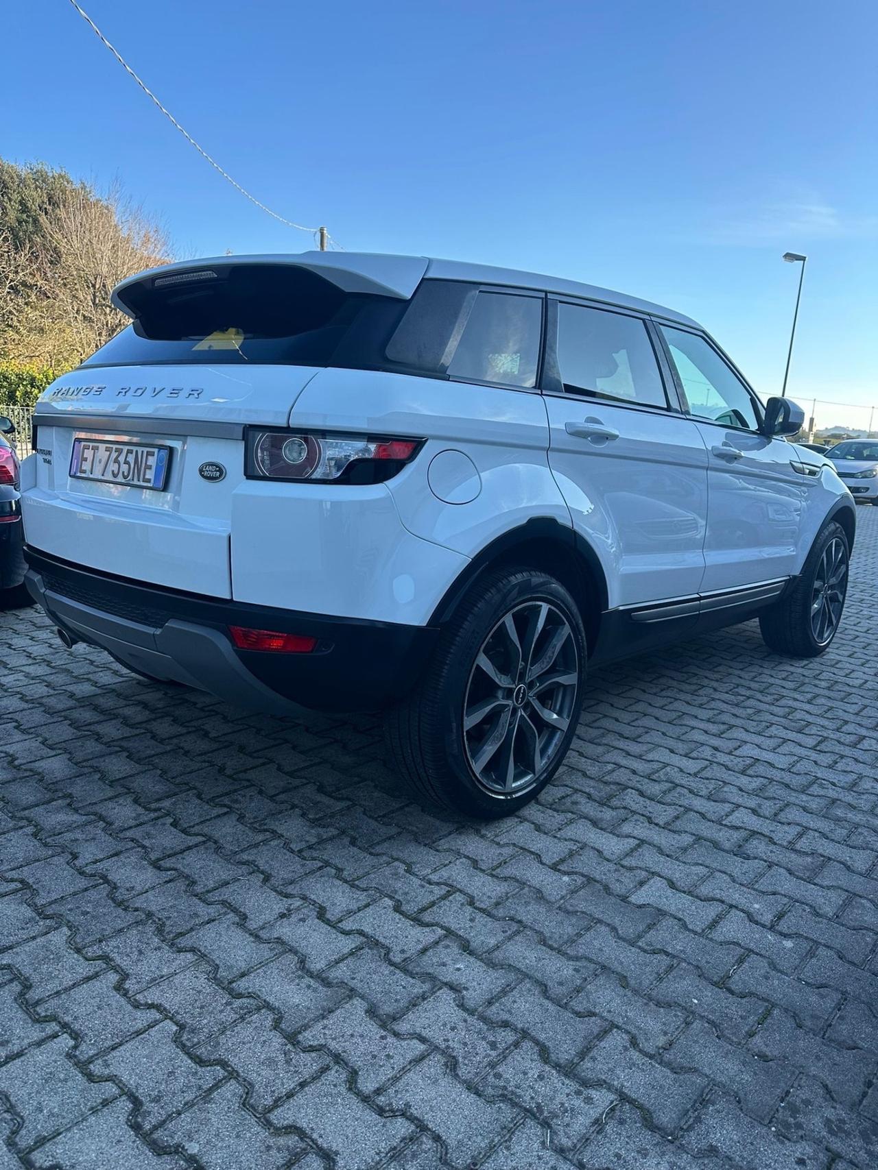 Land Rover Range Evoque 2.2 TD4 5p. Prestige