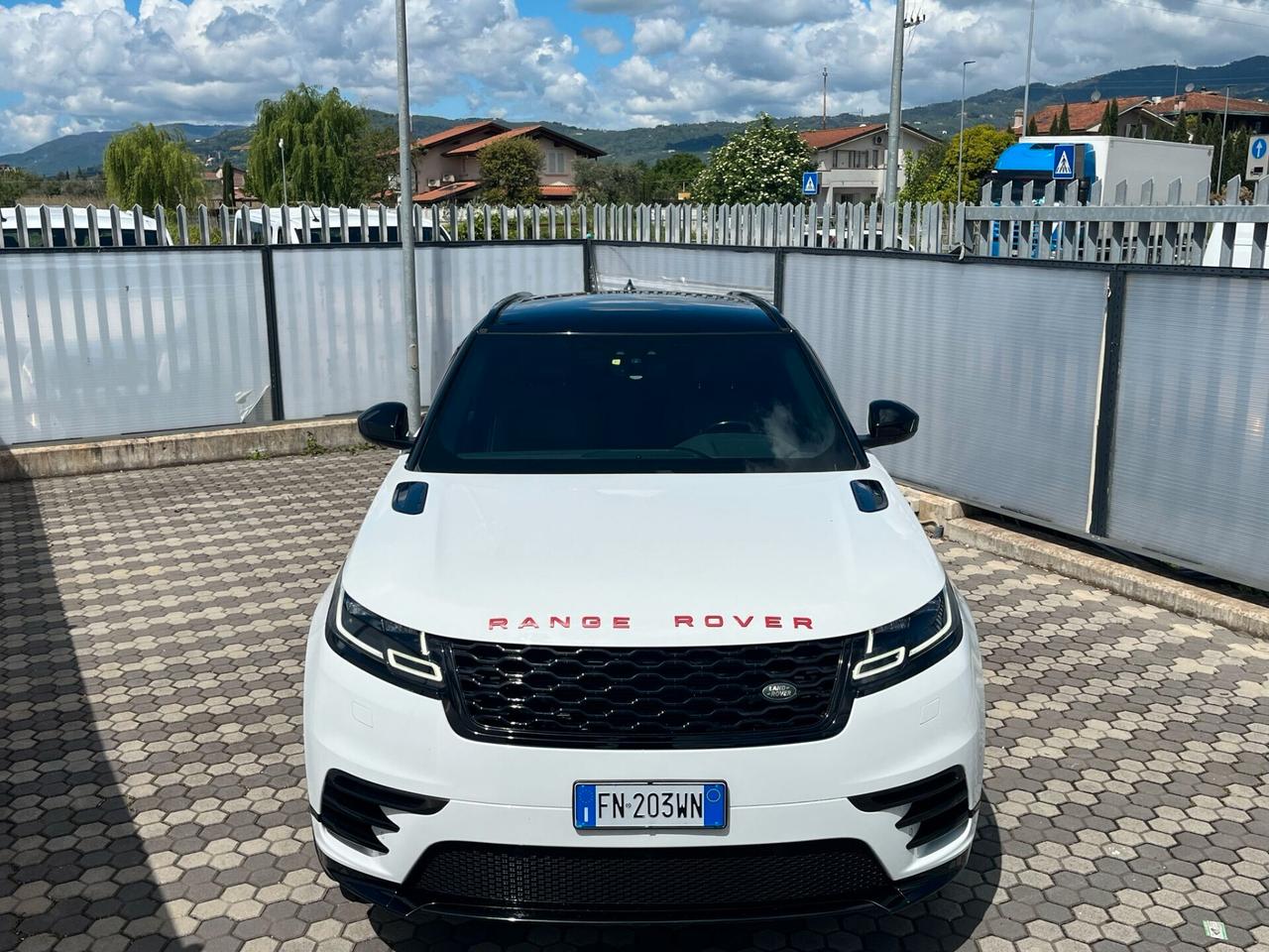 Land Rover Range Rover Velar Range Rover Velar 2.0 TD4 180 CV R-Dynamic S