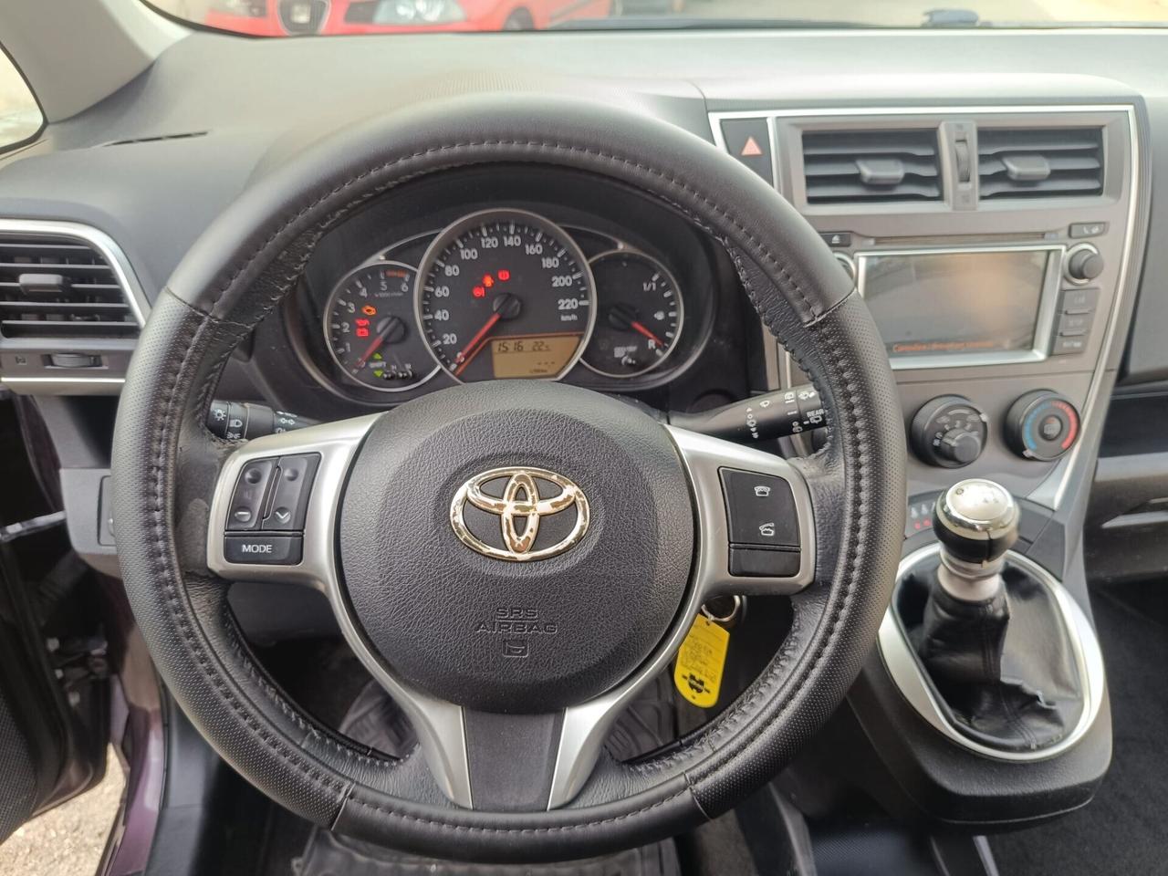 Toyota Verso-S 1.4D MT Active