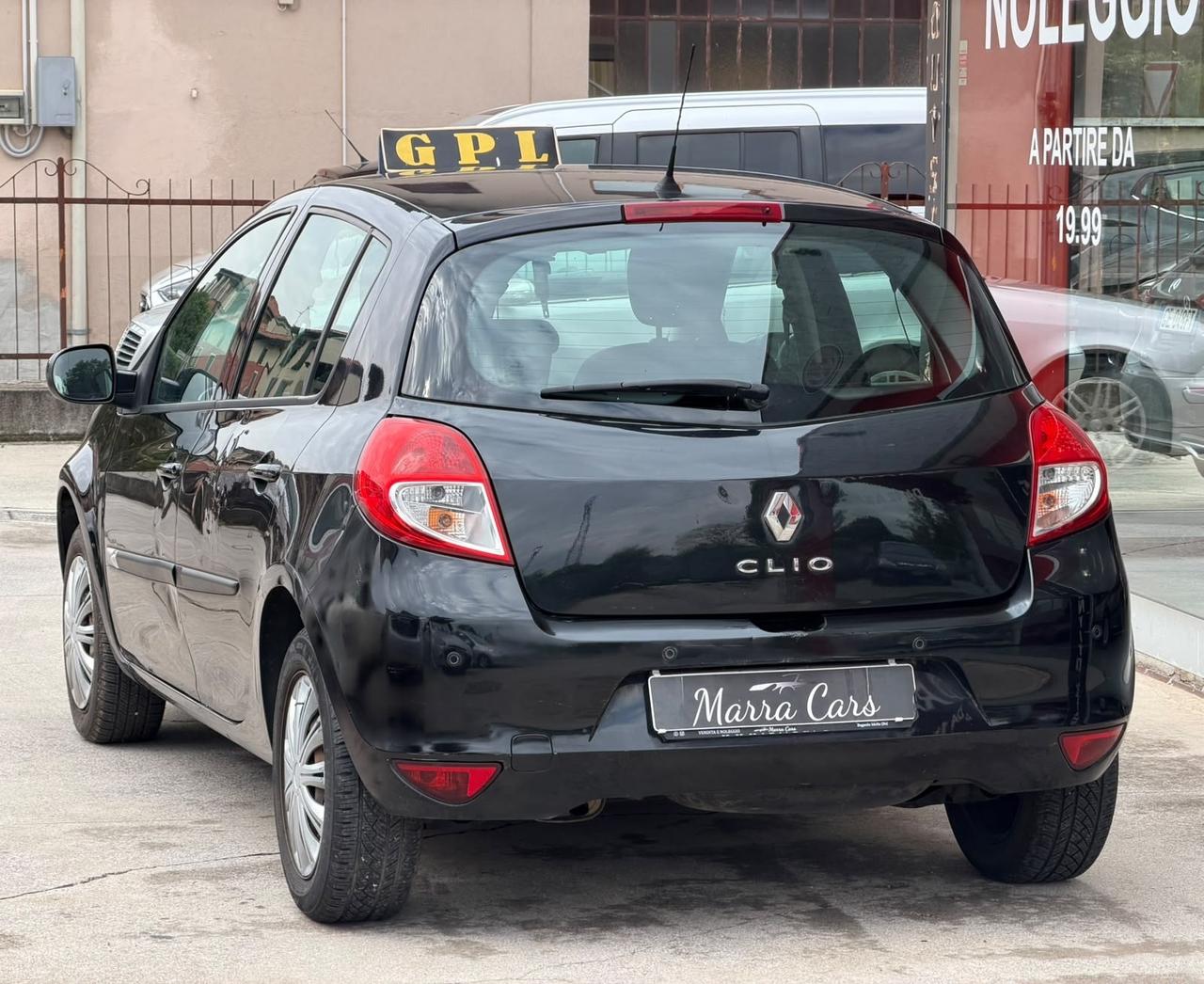 Renault Clio 1.2 16V 5 porte GPL Dynamique