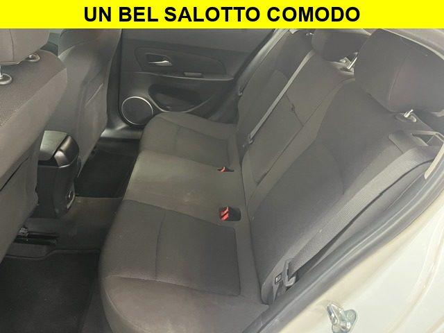 CHEVROLET Cruze 1.8 5 porte LT GPL