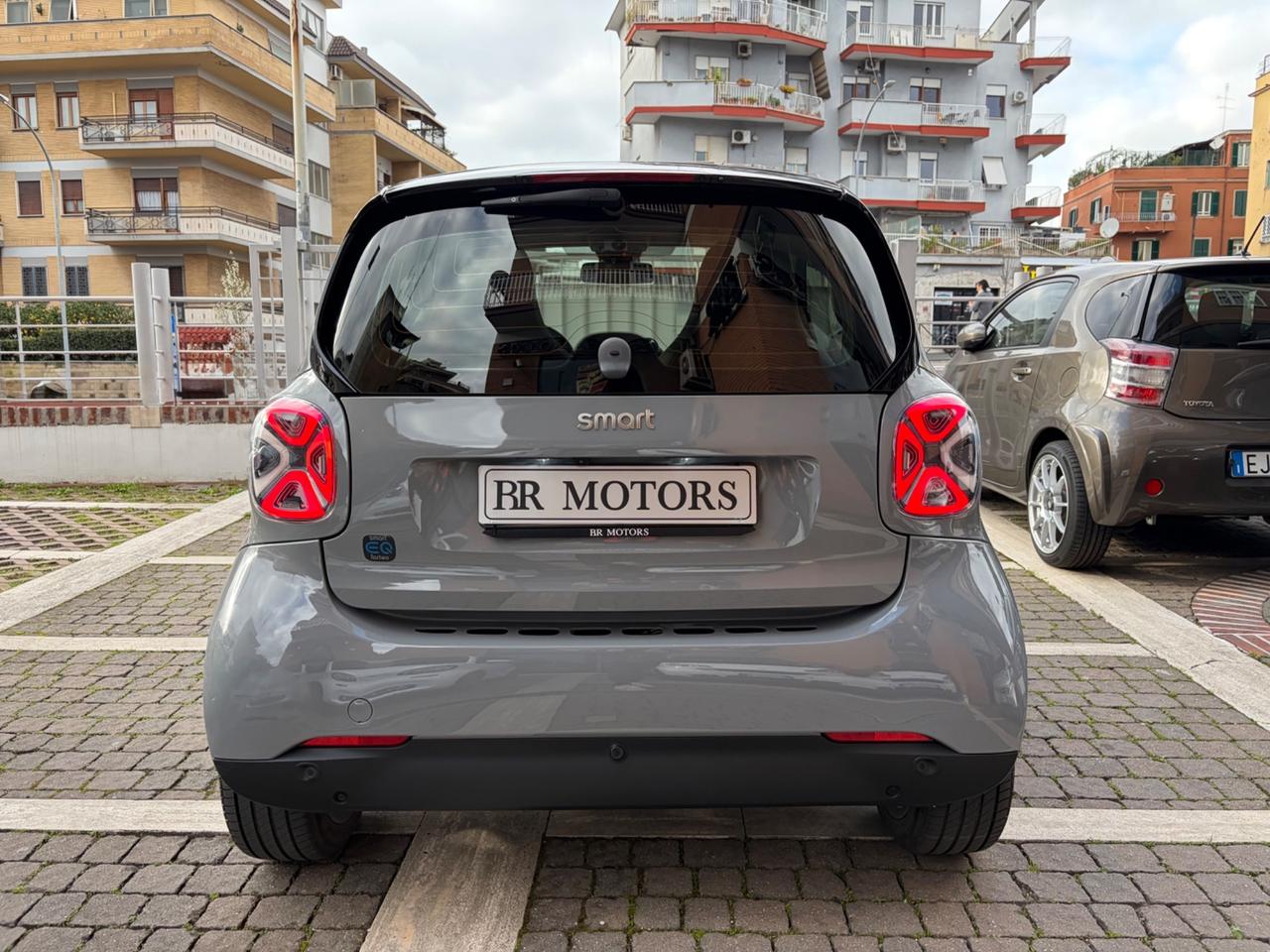 Smart ForTwo Eq Racingrey 22kw - Limited Edition !!