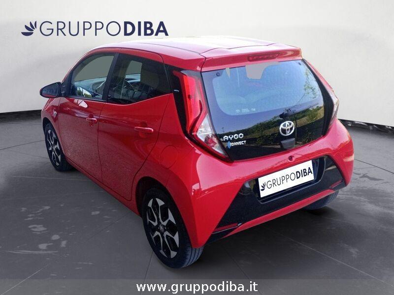 Toyota Aygo II 2018 5p 5p 1.0 x-fun m-mt 72cv