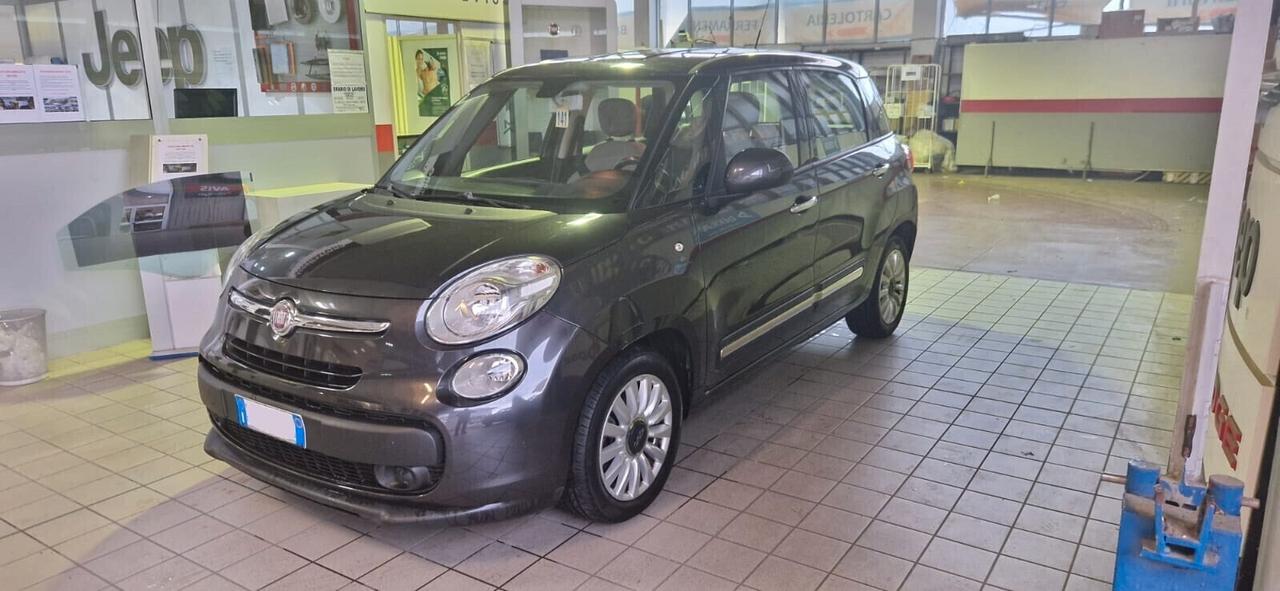 Fiat 500L - "VETTURA SOLO PER COMMERCIANTI" !!