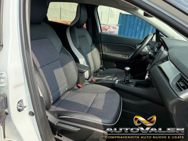 RENAULT Captur Mild Hybrid 140 CV INTENS Sport