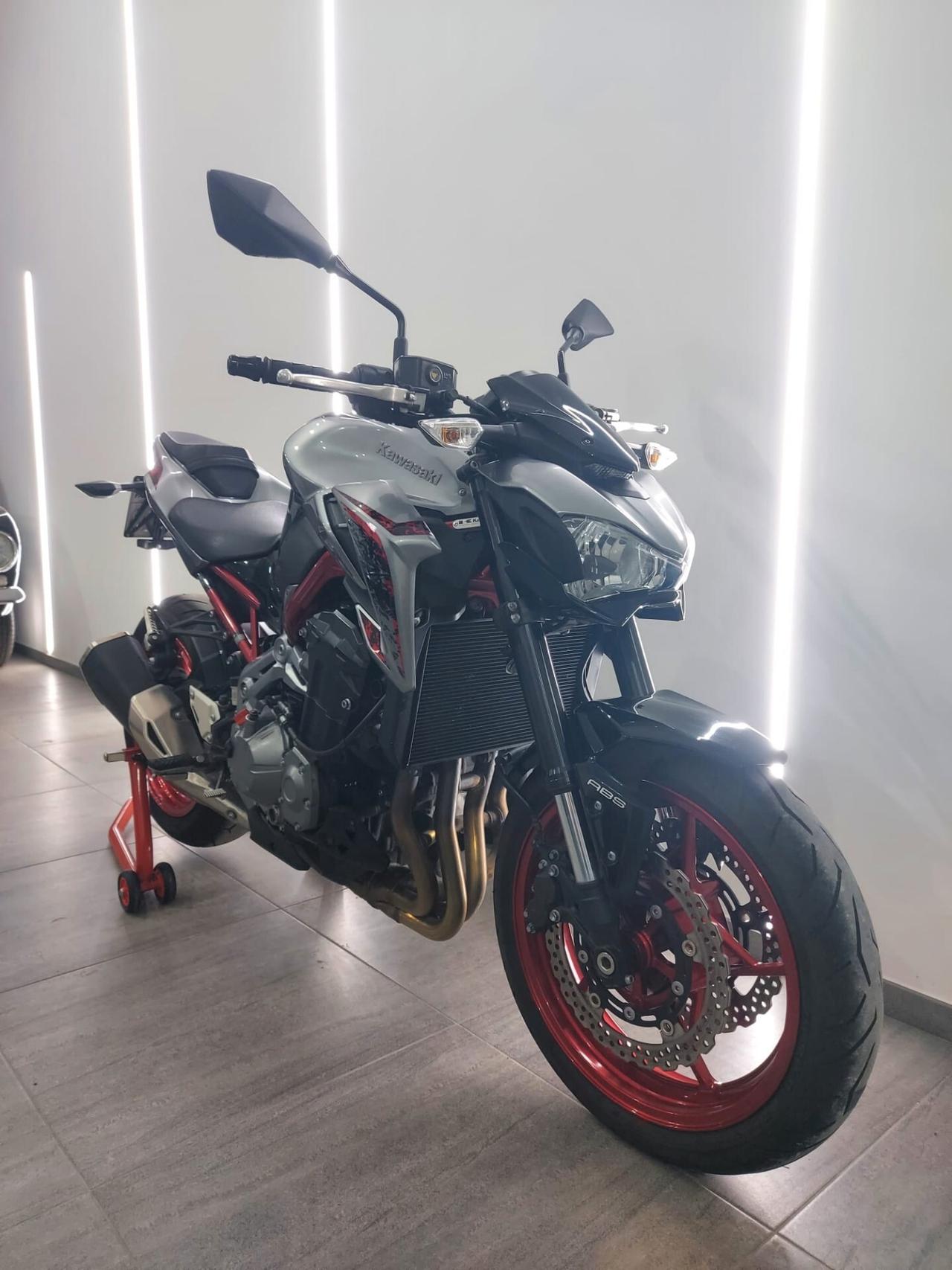 Kawasaki Z 900 2019