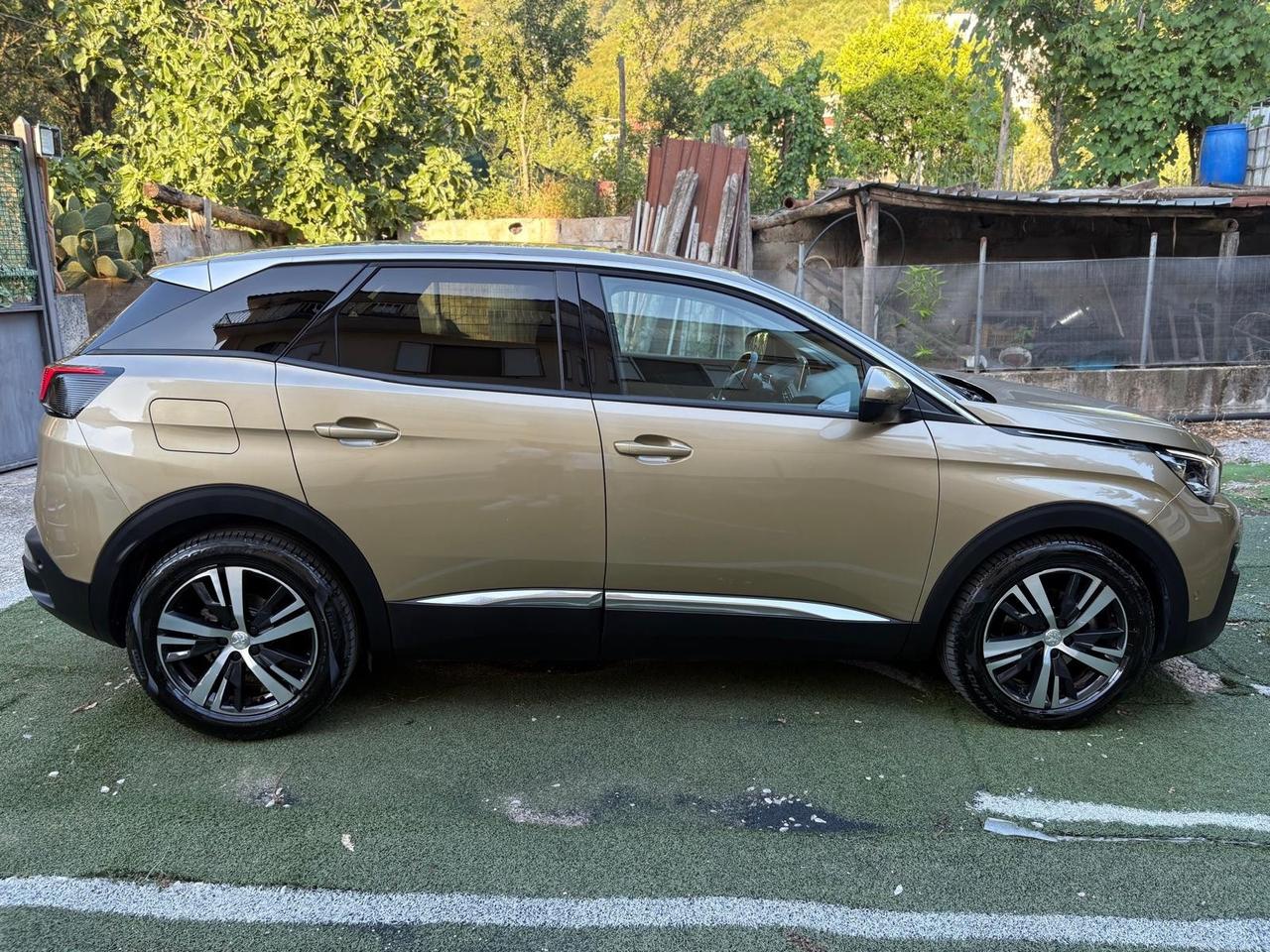 PEUGEOT 3008 ALLURE HDI COME NUOVA