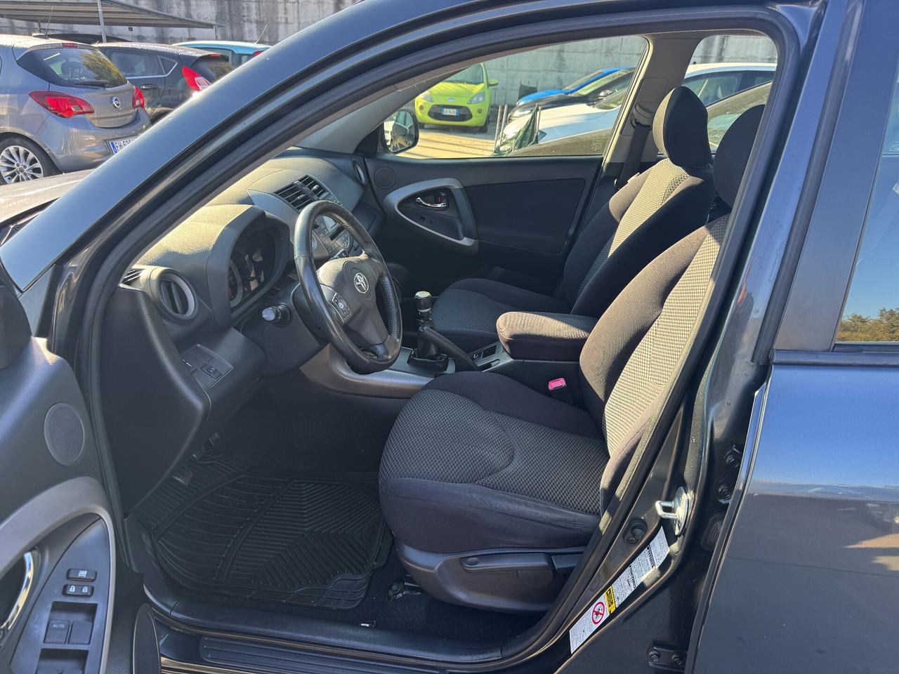 Toyota Rav-4 2.2 D-4D 136CV 4WD/GANCIO TRAINO