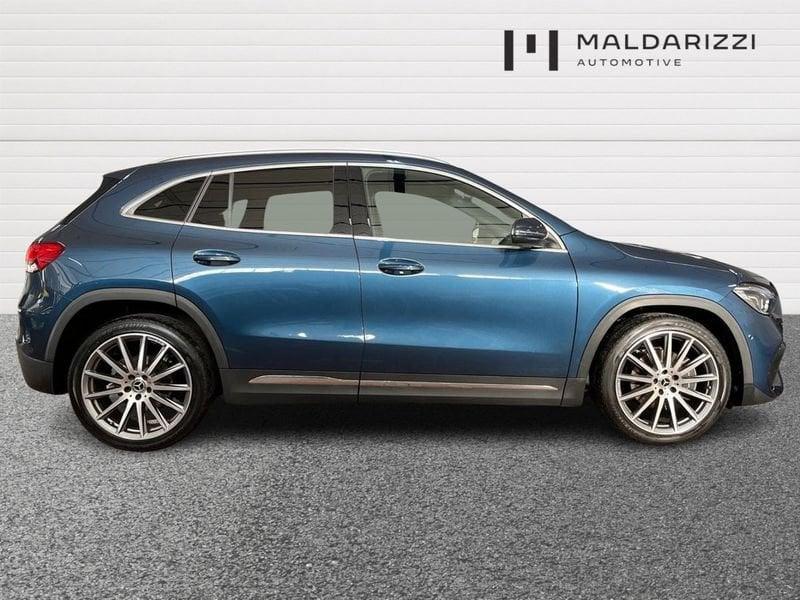 Mercedes-Benz GLA GLA-H247 2020 200 d Premium auto