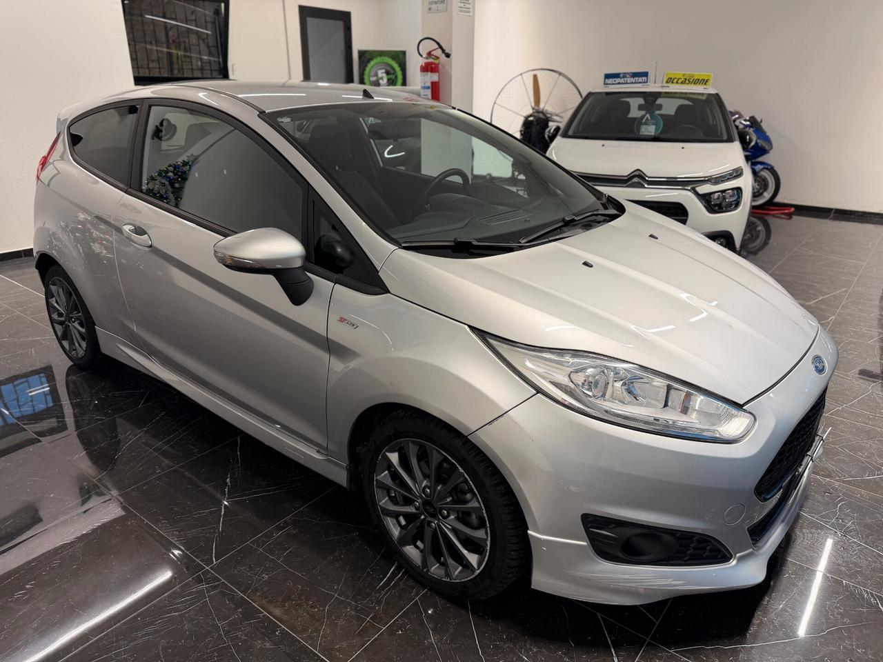 Ford Fiesta 1.5 TDCi 95CV 3 porte ST-Line NEOPATENTATI