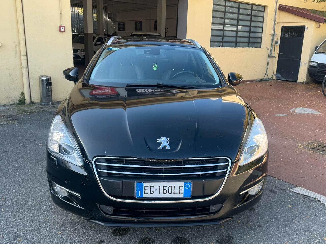 Peugeot 508 2.0 Diesel 103 KW Anno 2011