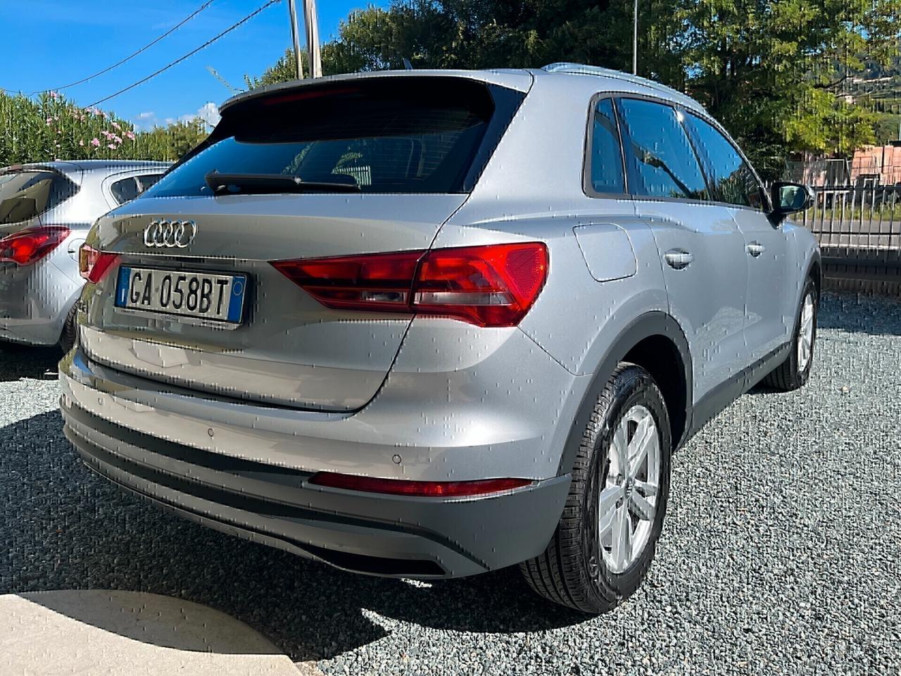 Audi Q3 35 TDI S tronic 02/2020 KM 69012