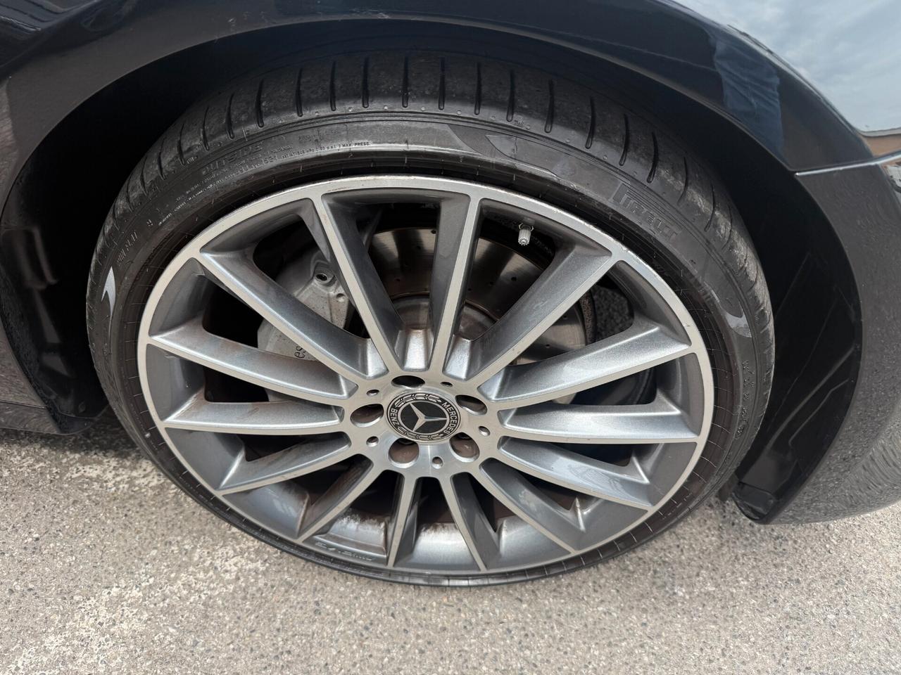 Mercedes-Benz E 220 d Premium Plus AMG/ TETTO PANORAMICO