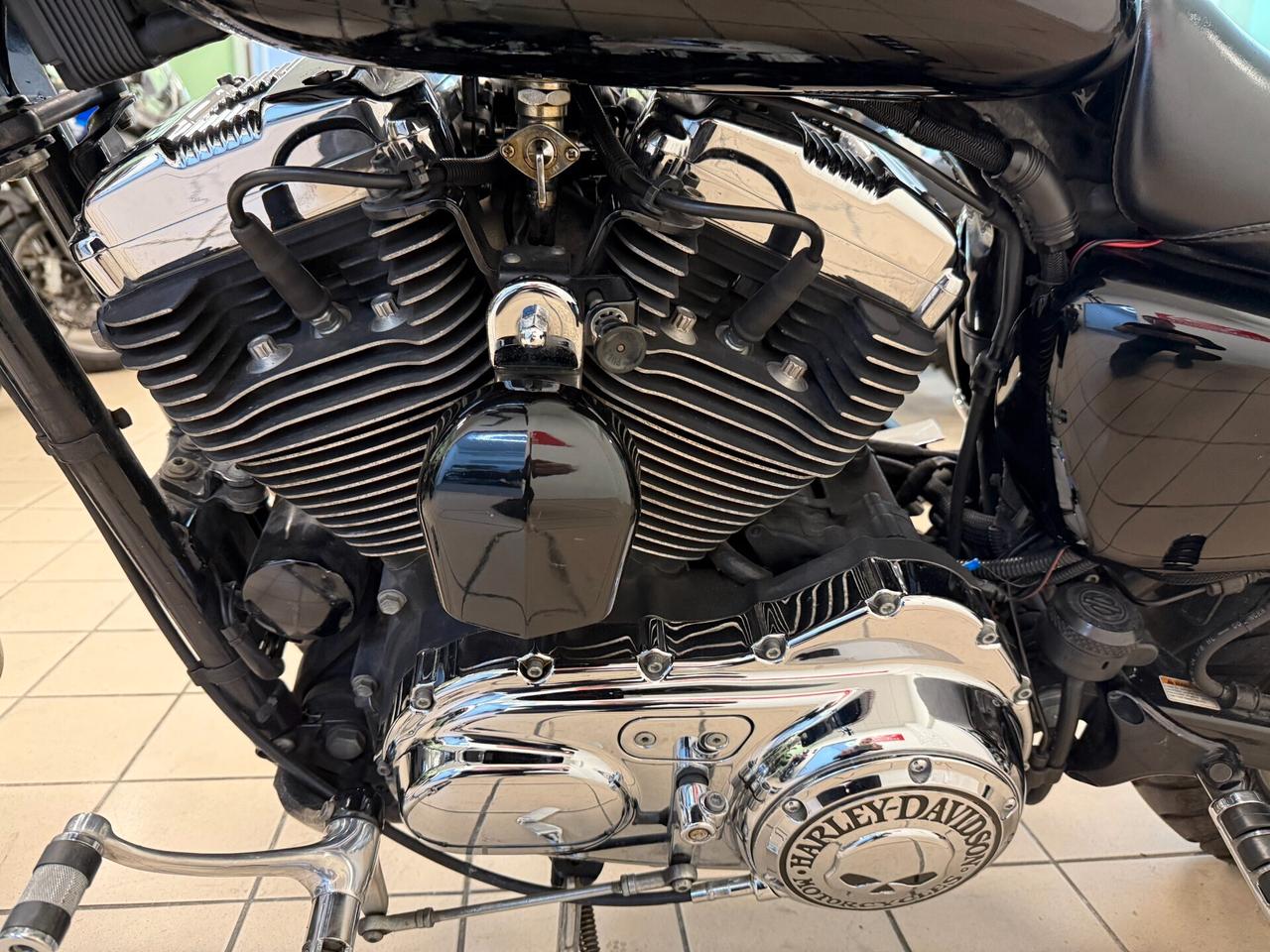 Harley-davidson 1200C Sportster Custom