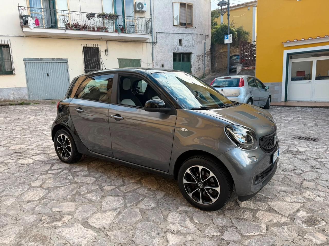 Smart ForFour 70 1.0 Passion