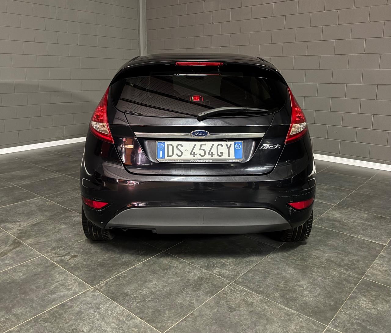 Ford Fiesta 1.4 TDCi 68CV 3 porte Titanium