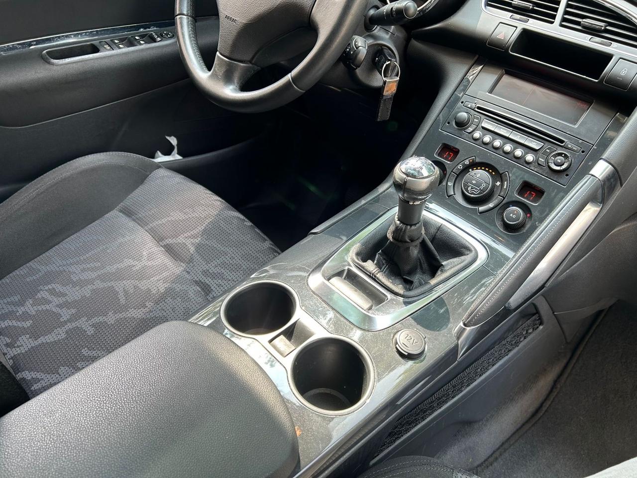 Peugeot 3008 1.6 VTi 120CV Access