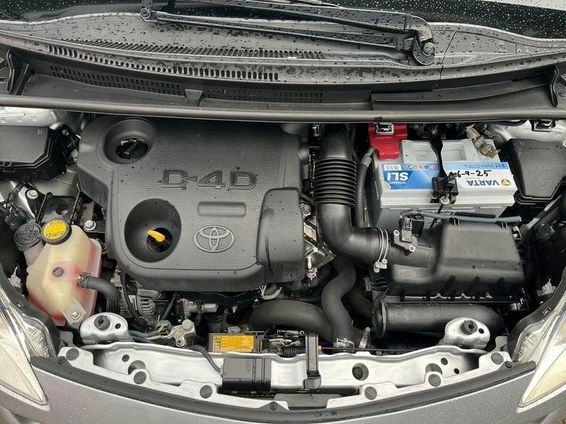 Toyota Verso-S Verso-S 1.4D MT Style