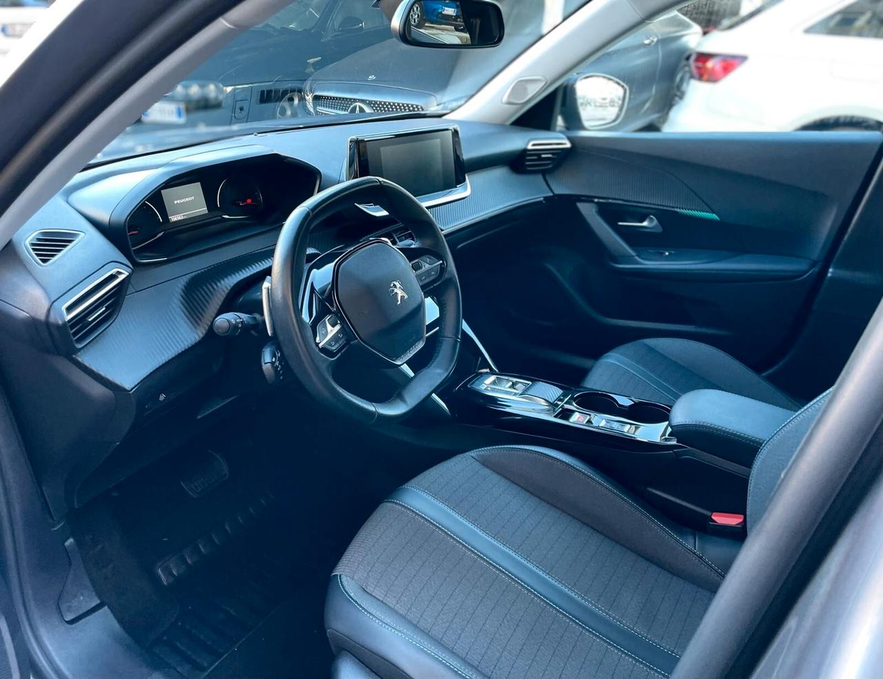 Peugeot 2008 BlueHDi 110 S&S Allure 2022