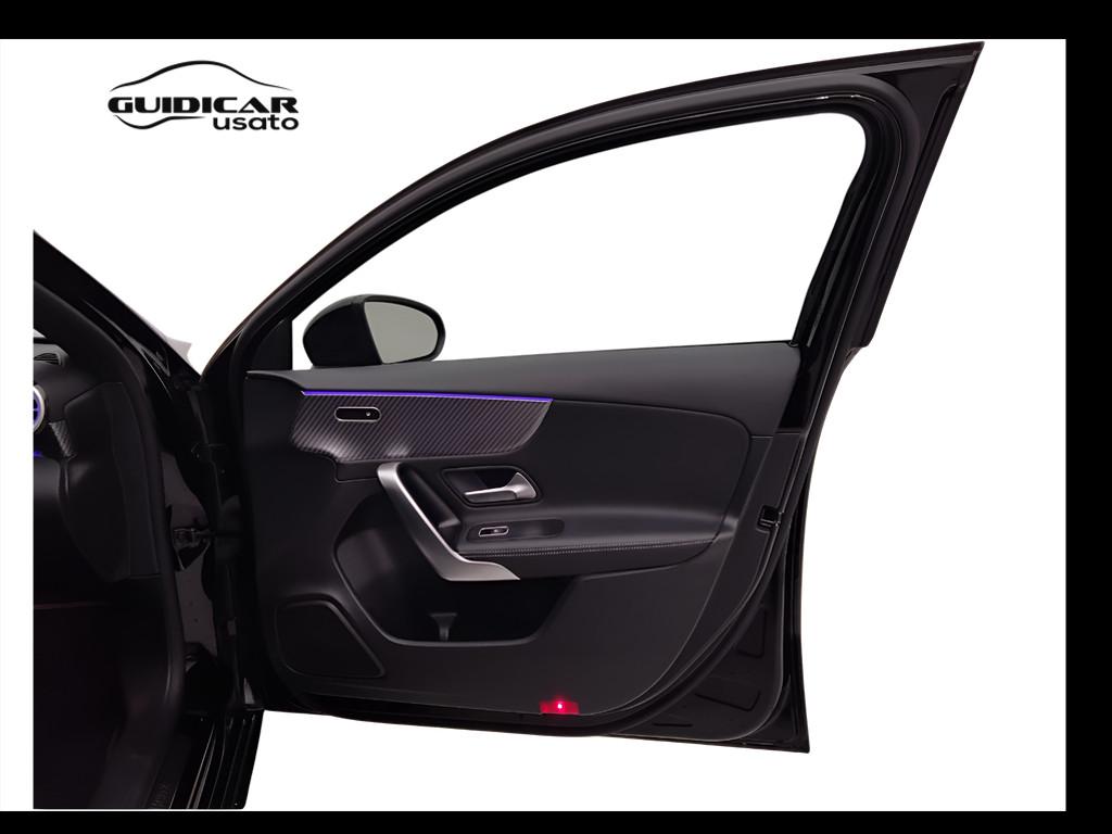 Mercedes-Benz Classe A - W177 2023 - A 180 Progressive Advanced Plus auto