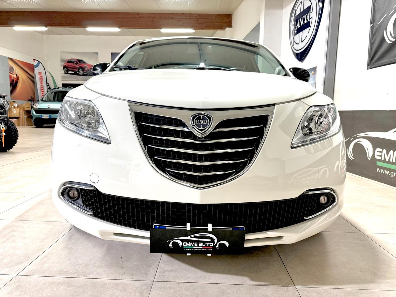 Lancia Ypsilon 1.2 69 CV 5 porte Gold