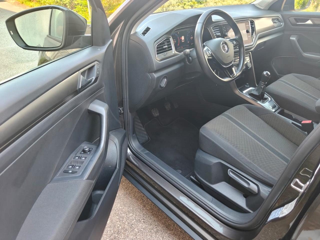 Volkswagen T-Roc 1.0 TSI - 2019