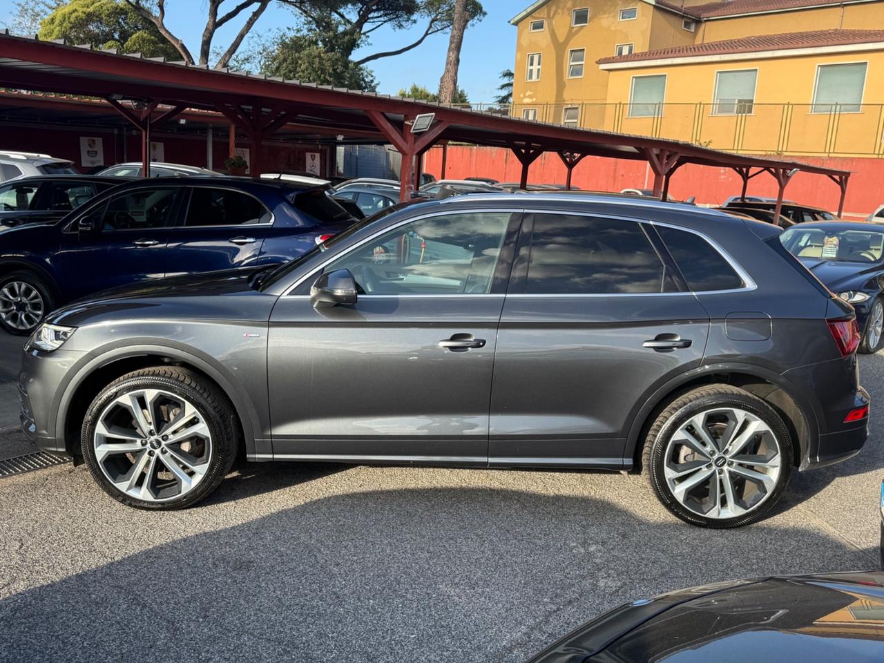 Q5 55 TFSI e quattro S tronic S line-unipro-STRAFULL
