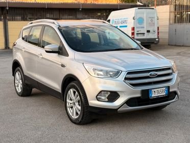 Ford Kuga 1.5 TDCI 120 CV S&S 2WD ST-Line Business