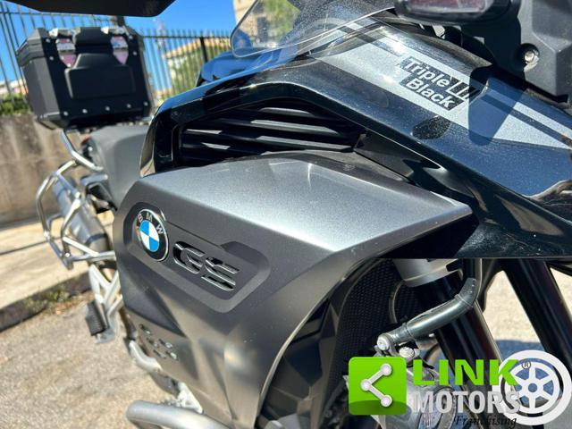 BMW F 850 GS Adventure triple black