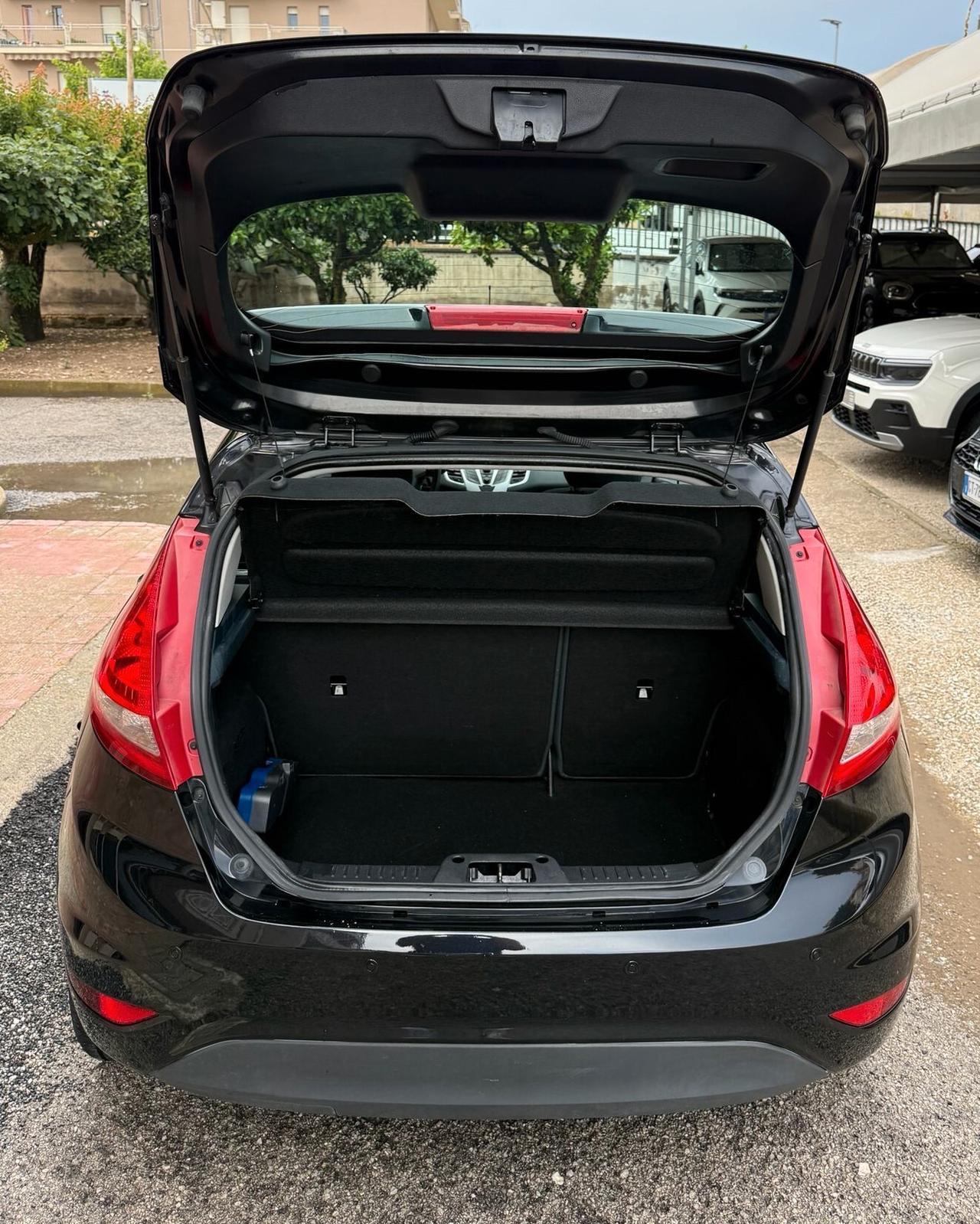 Ford Fiesta Ikon 1.2 16V Business