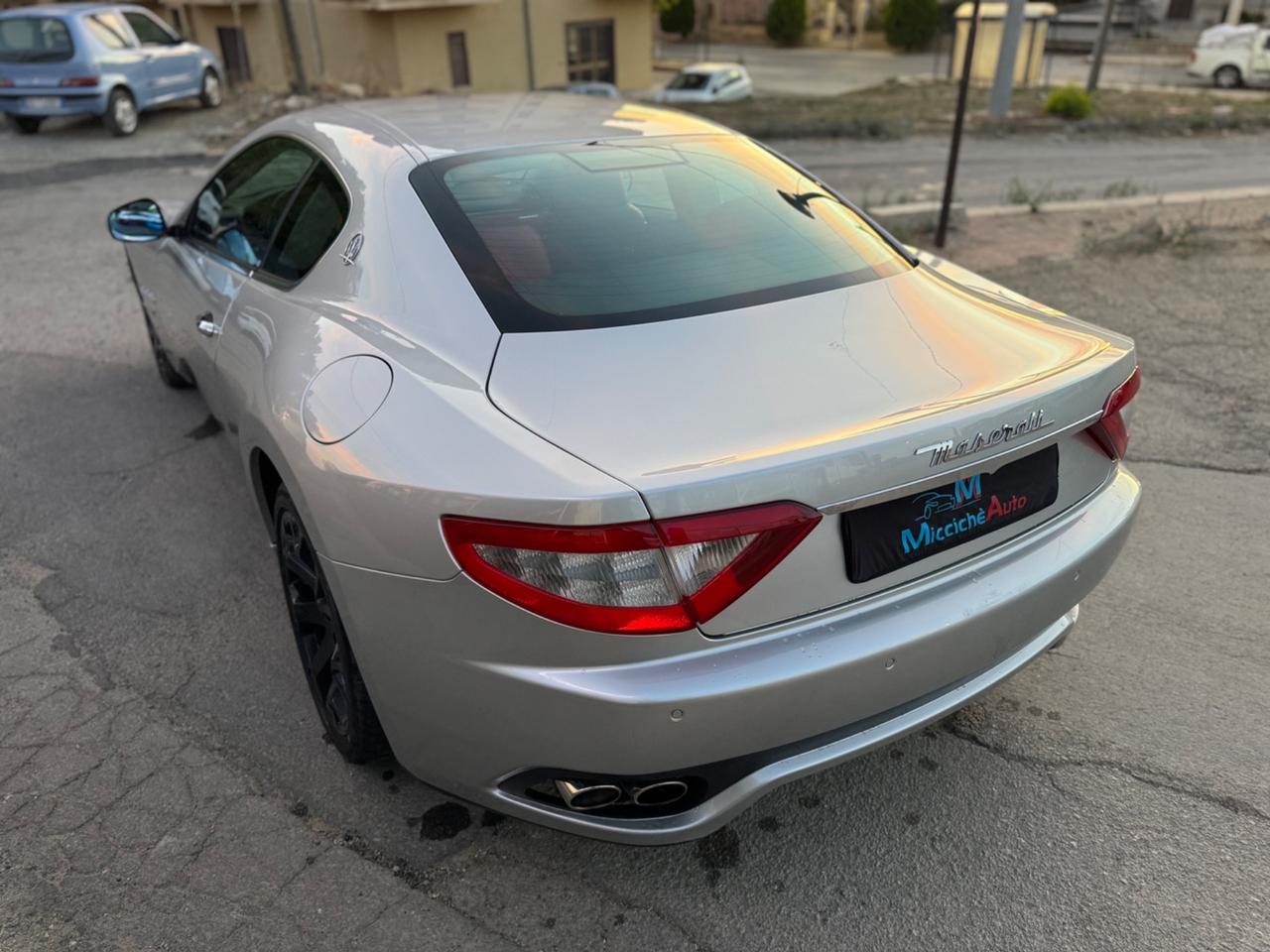 MASERATI GRANTURISMO 4.2 V8 405 CV FULL IVA ESPOSTA