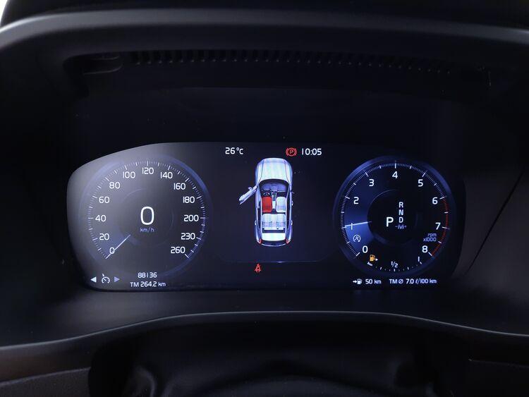 Volvo XC40 T3 Momentum Pro Geartronic BR599891 1.5 Benzina 163CV