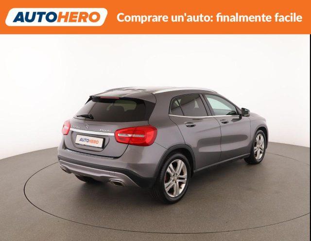 MERCEDES-BENZ GLA 200 d Sport