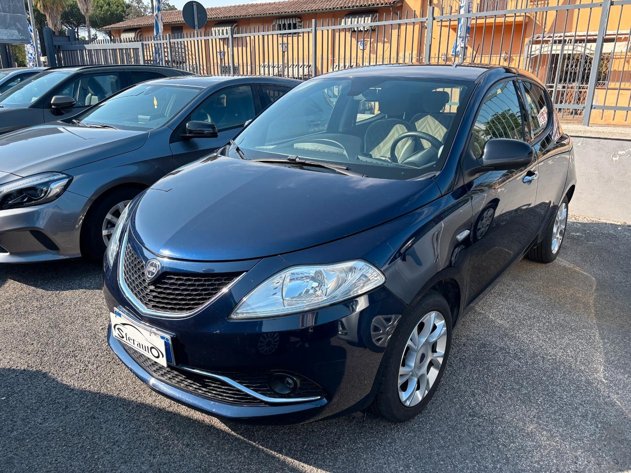 Lancia Ypsilon 1.2 69 CV 5 porte Gold