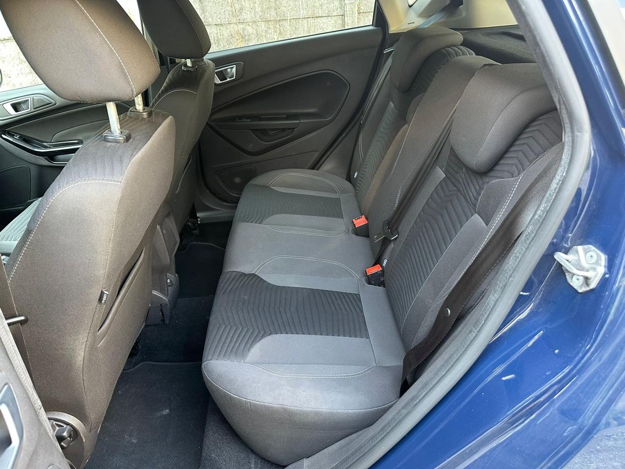 Ford Fiesta 1.5 TDCi 75CV 5 porte Titanium