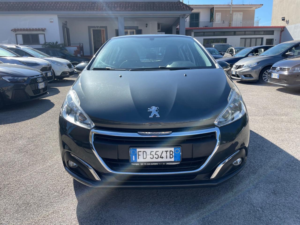 Peugeot 208 BlueHDi 75 5 porte Allure